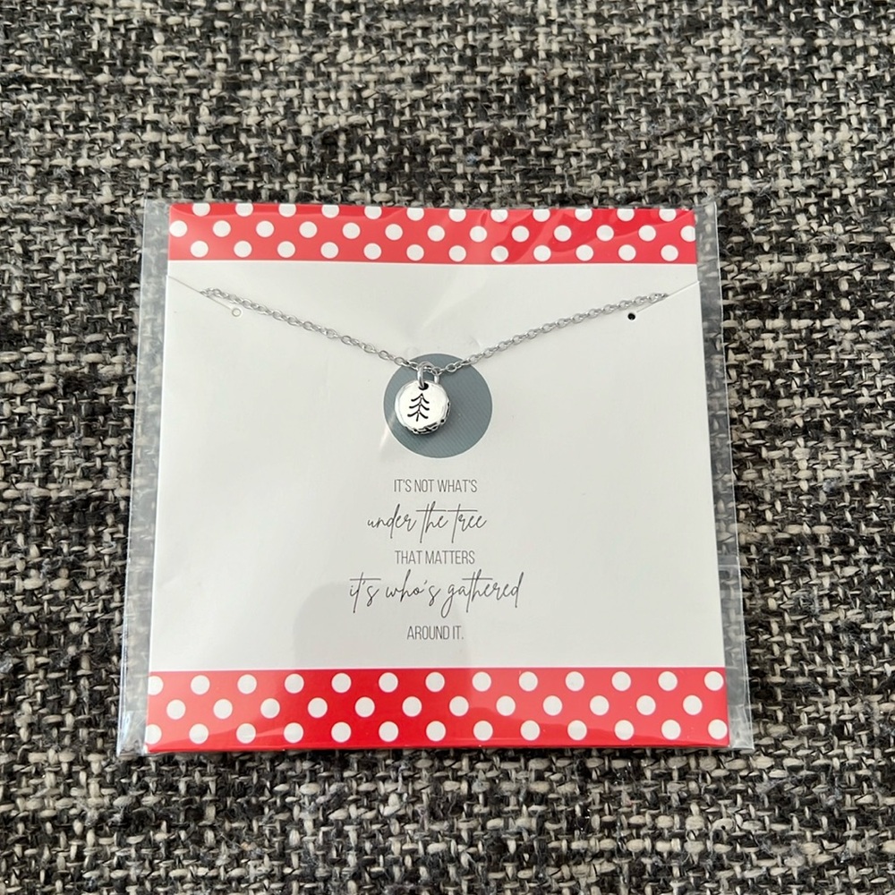 3/$15 or 4/$20 Christmas tree necklace